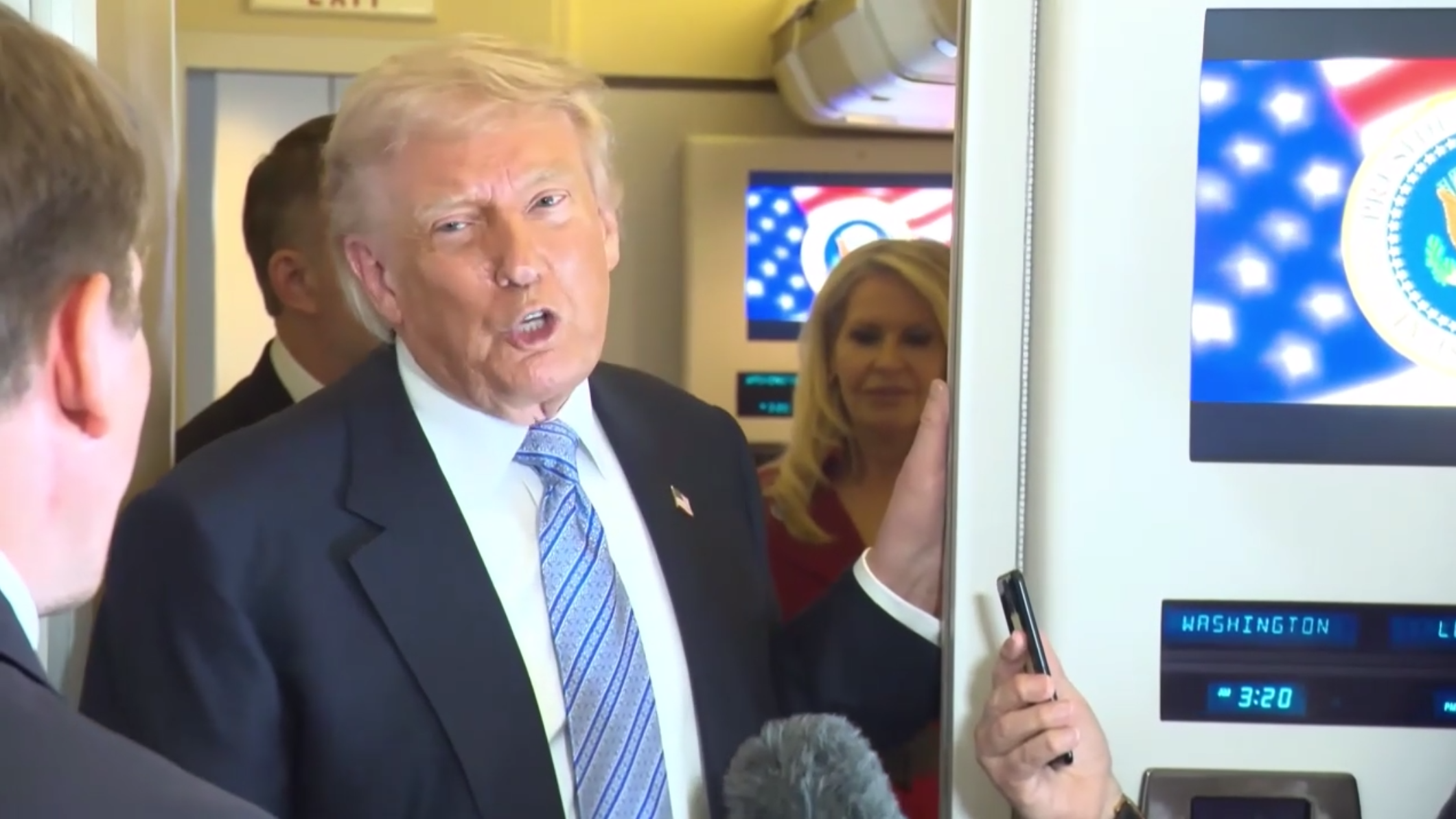 'Bunun hakkında konuşamam' dedi: Gazetecilerden Trump'ı terleten Çin sorusu
