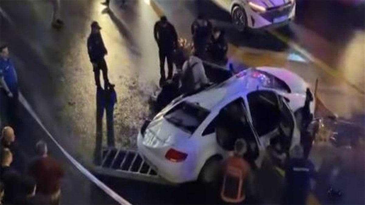 Araç Sıhhiye Köprüsü’nde uçtu, trafik durdu
