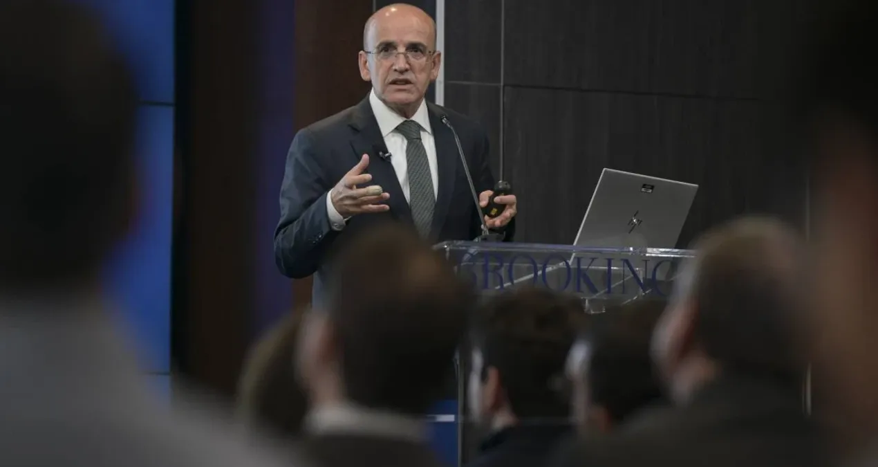 Londra'da Mehmet Şimşek'e soğuk duş! Butlan kararını öğrenince salonu terk ettiler