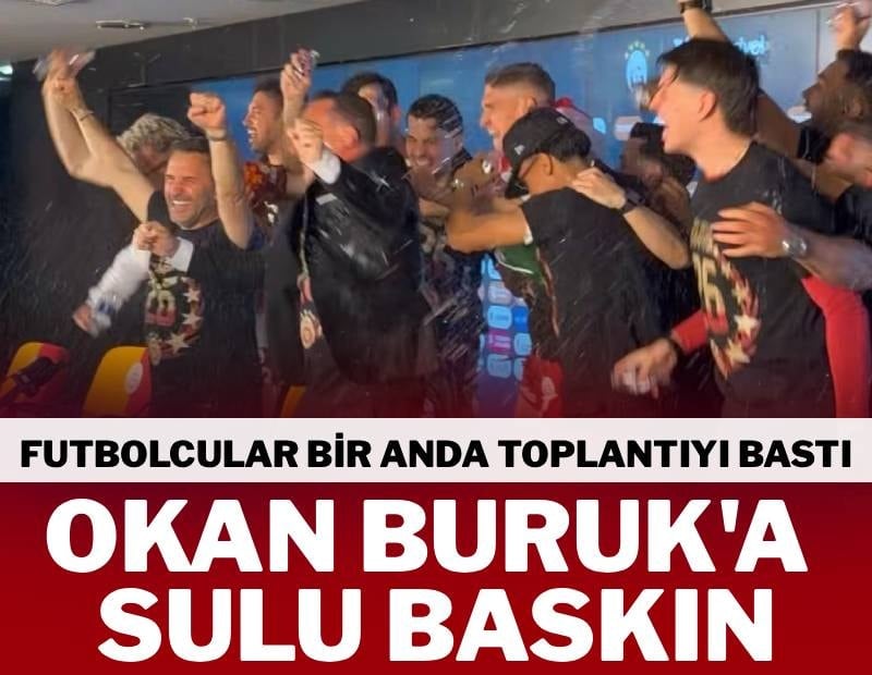 Galatasaraylı futbolculardan Okan Buruk’a basın toplantısında sulu baskın