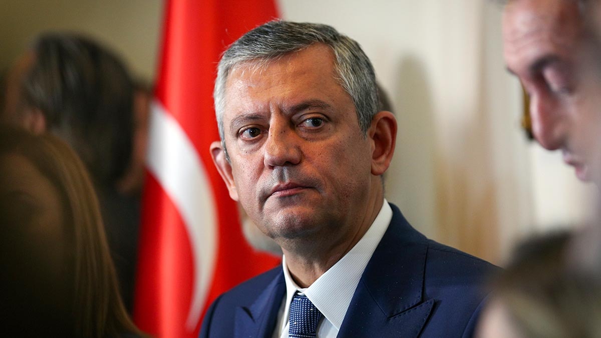 Özgür Özel'in acı kaybı
