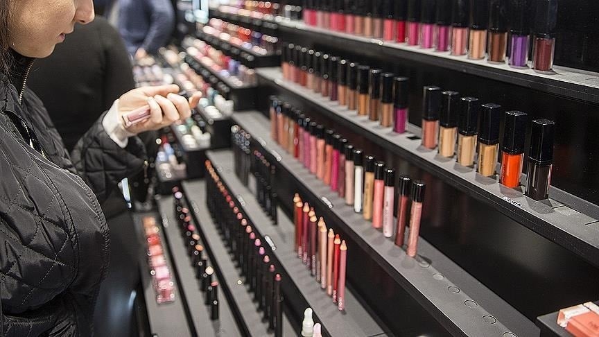 Kozmetik devi 10 bin kişiyi işten çıkaracak