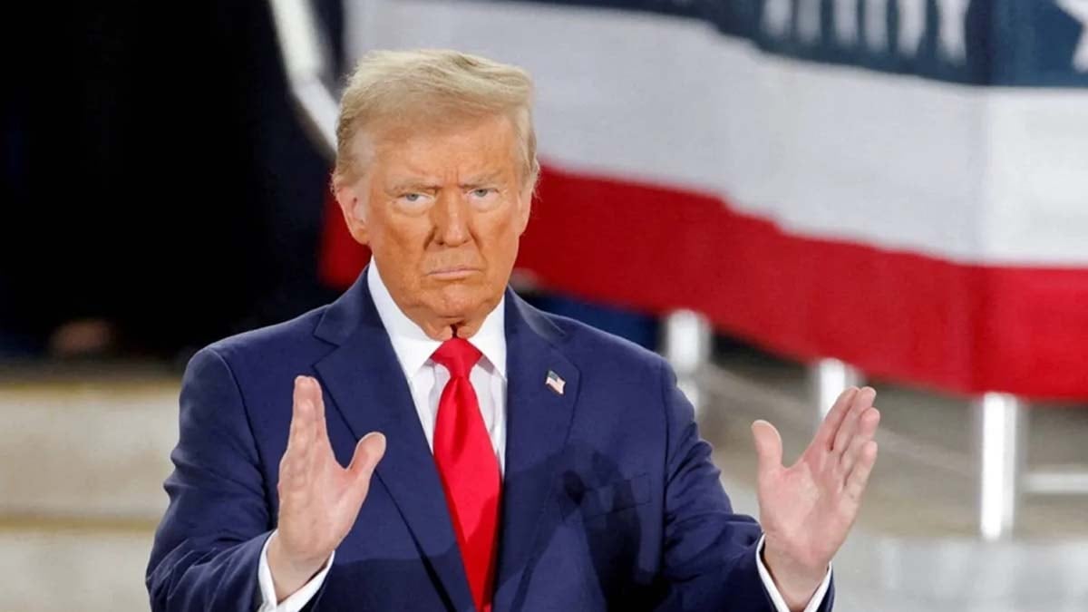 Çin ziyareti öncesi konuşan Trump: Aptallar