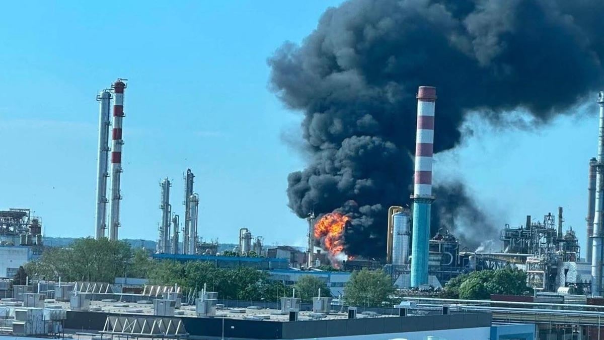 Macaristan'da petrokimya tesisinde patlamada 1 kişi öldü