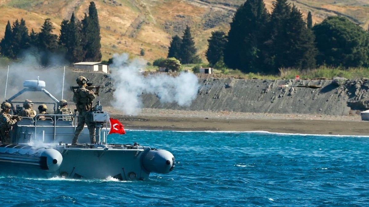 TSK'dan Ege'de gövde gösterisi