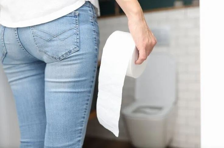 Doğru tuvalet kullanımı belli oldu: Uzman doktor 'yanlış yapıyorsunuz' dedi