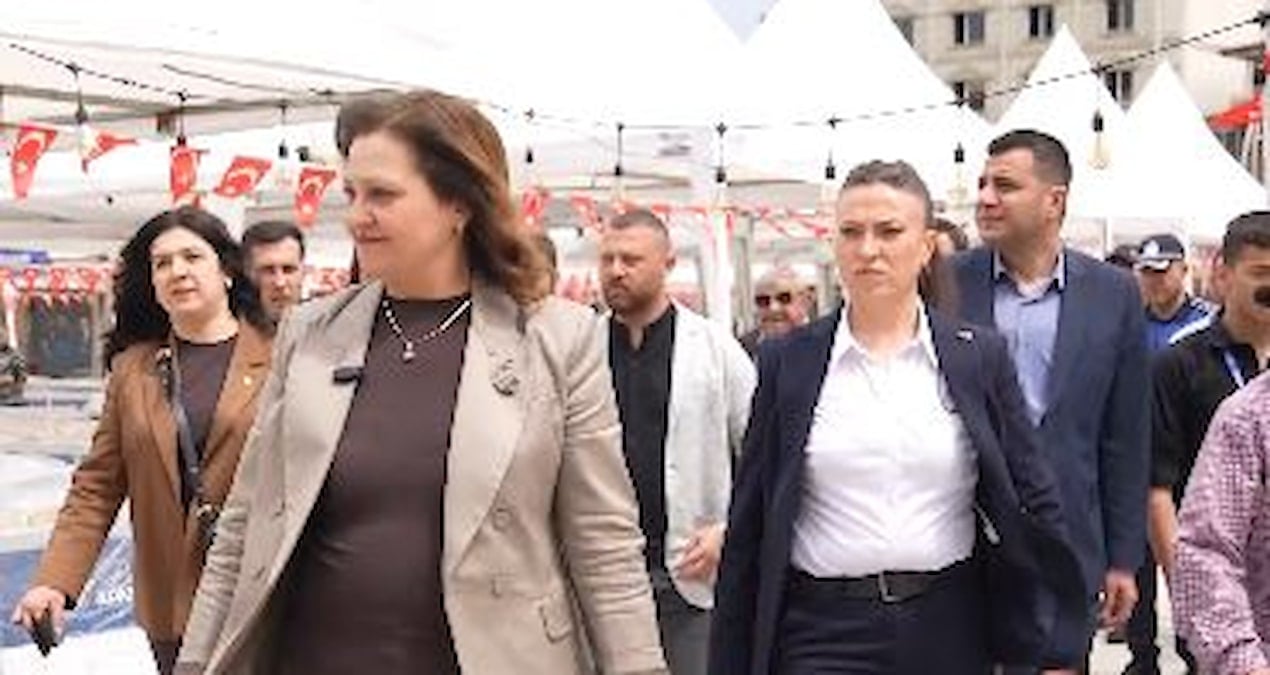 CHP 'sokağa çıkamaz' demişti... Burcu Köksal koruma ile çıktı