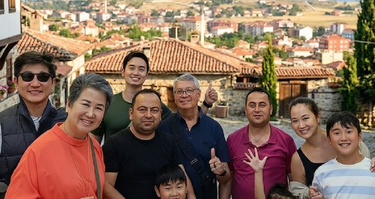 Filipinli ailenin Türkiye rotası olay oldu: 'Siz orayı nasıl buldunuz?'