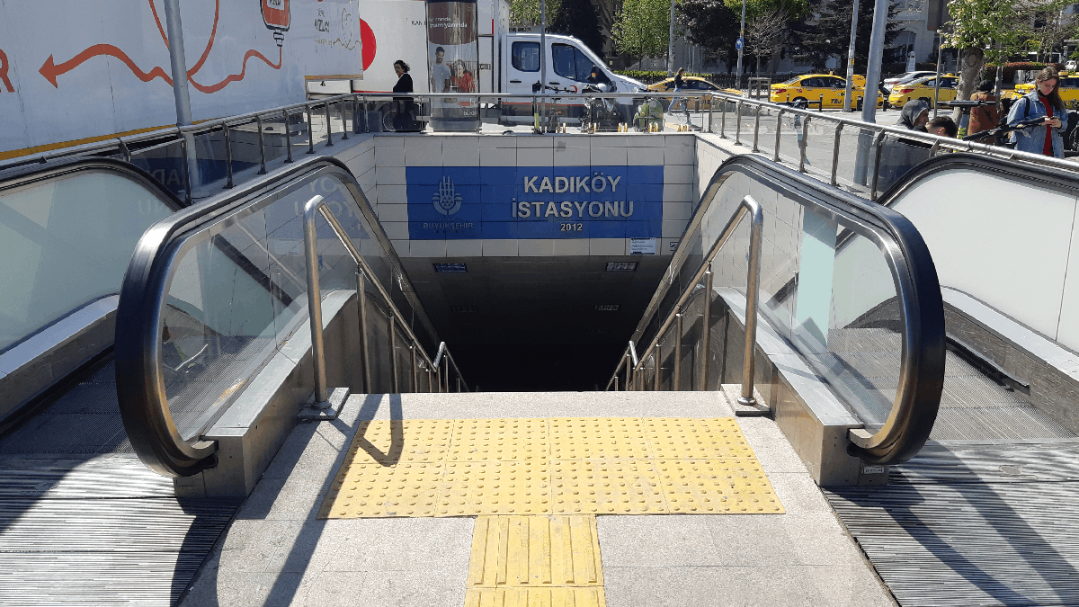 Kadıköy metrosuna 1 Mayıs ayarı