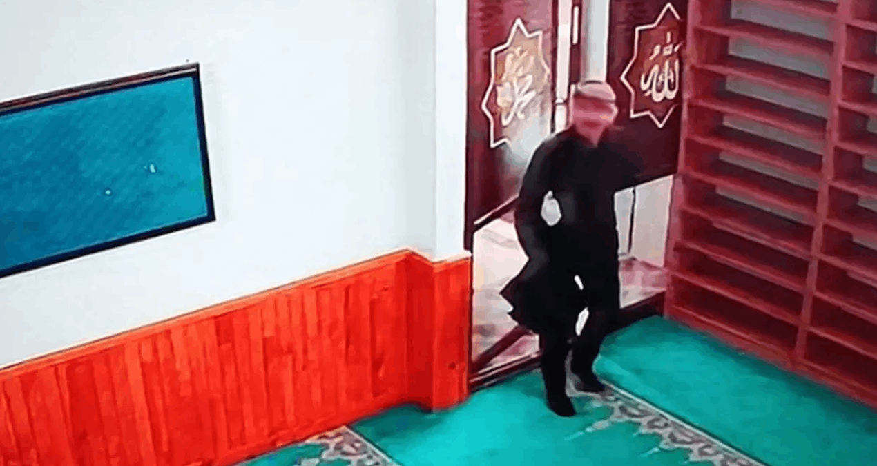 Burdur'da cami sadaka kutusu hırsızlığı