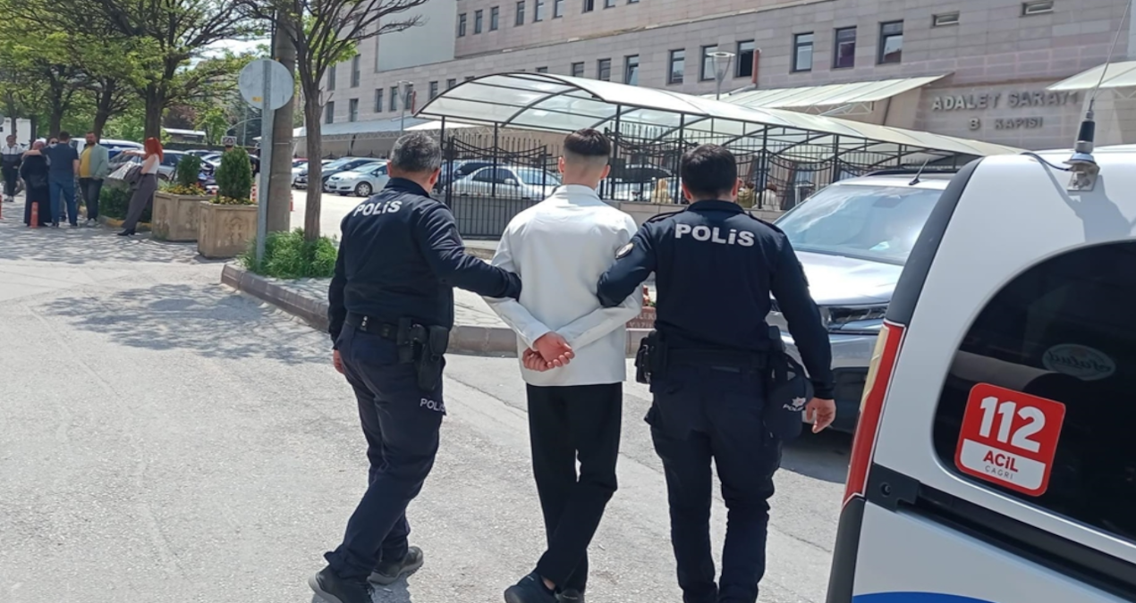 Eskişehir'de düğün konvoyunda havaya ateş açan şüpheli gözaltına alındı