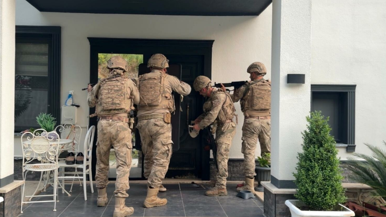5 ilde 'Daltonlar' operasyonu: Çok sayıda gözaltı