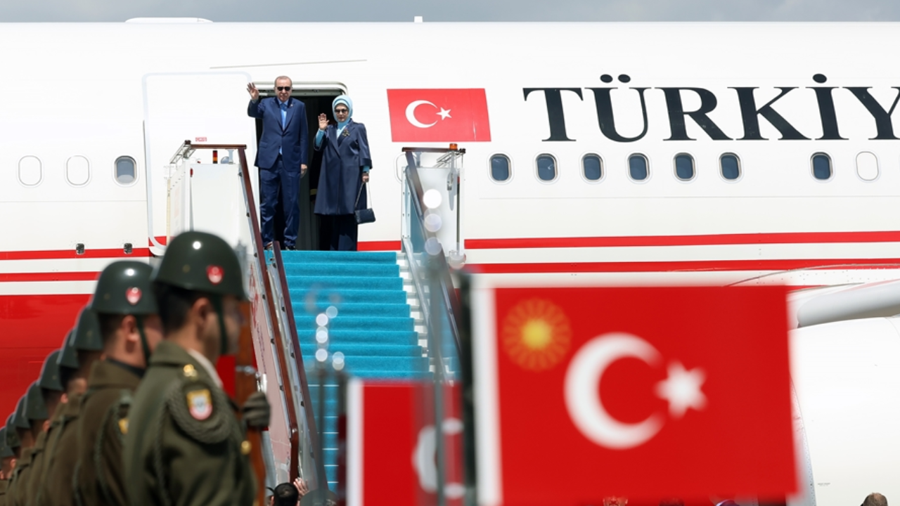 Cumhurbaşkanı Erdoğan, Kazakistan'a gitti