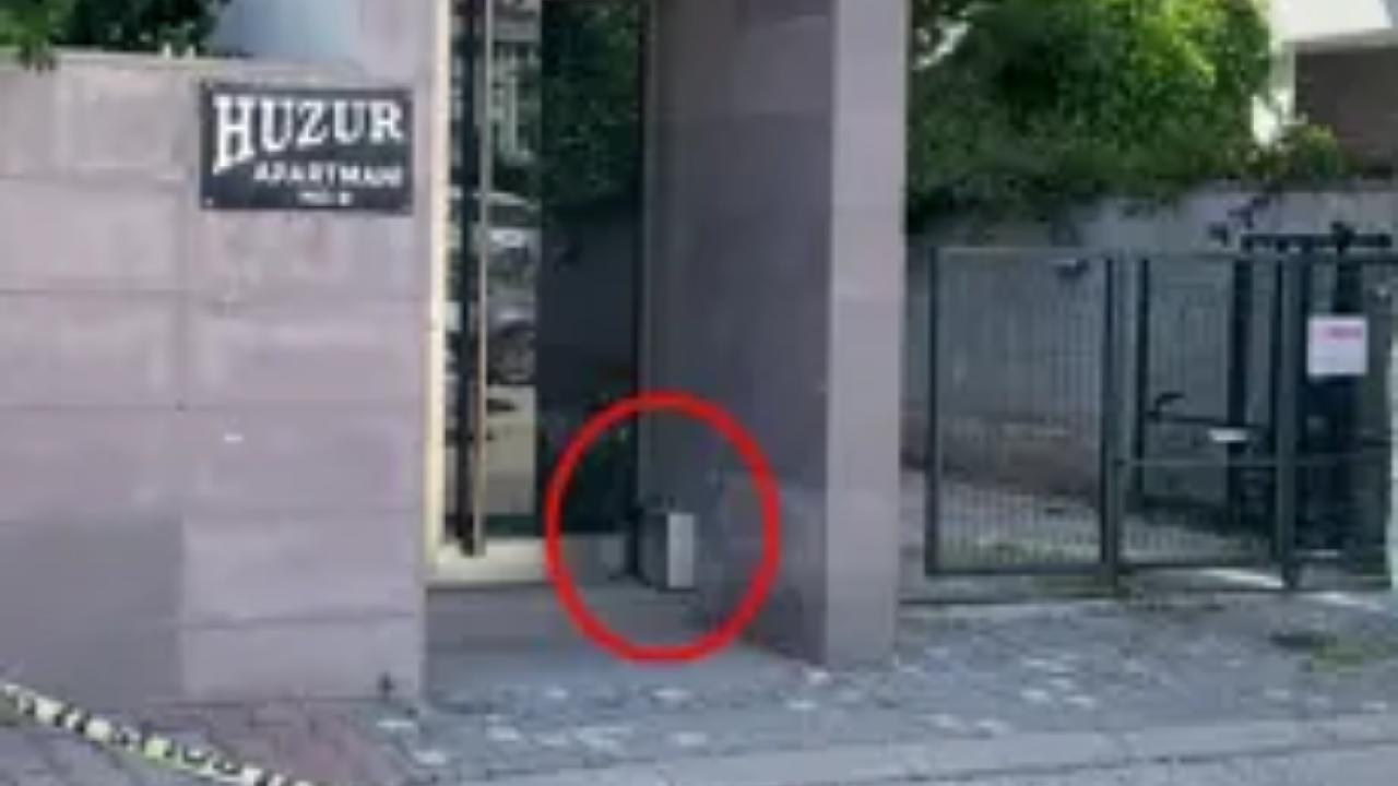 Bomba diye fünyeyle patlatıldı, içinden çıkanlar polisleri bile şaşırttı