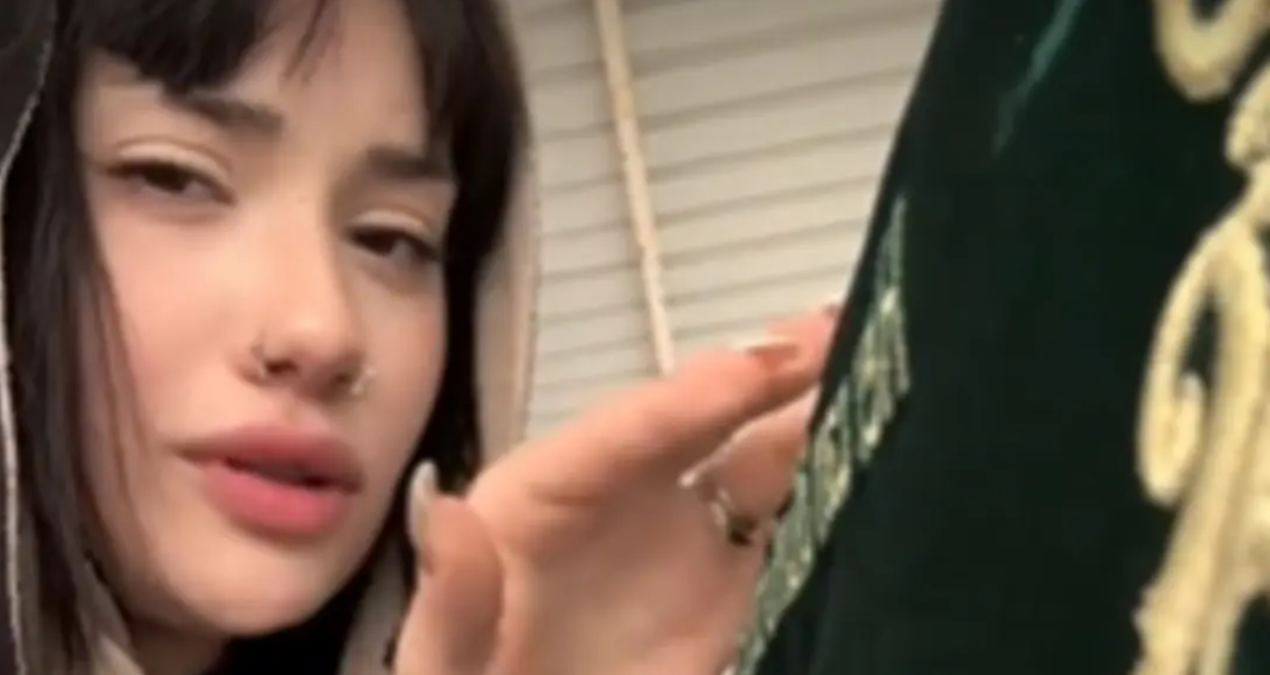 Dedesinin tabutuyla TikTok çeken kişi ünlü şarkıcının kızı çıktı