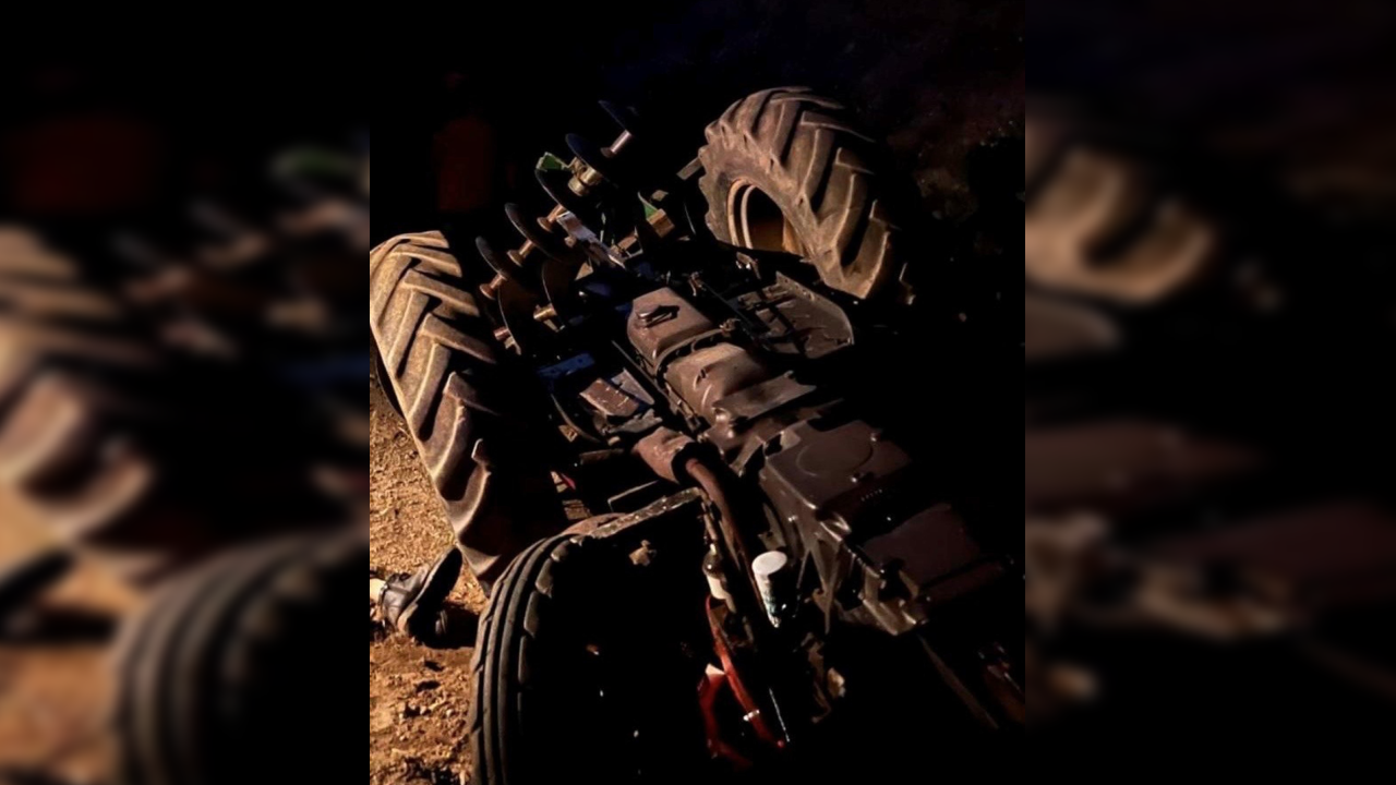 Traktör üzüm bağına yuvarlandı, sürücü hayatını kaybetti