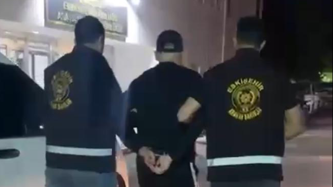 50 yılla aranıyordu, yakayı kent merkezinde ele verdi