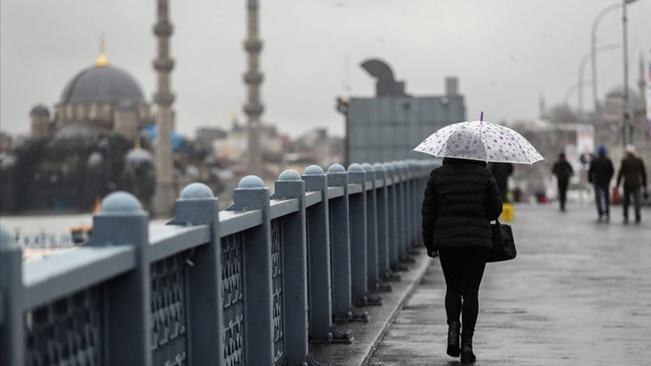 AKOM'dan bayram uyarısı! Balkanlardan gelen 'mayıs kışı' İstanbul'u vuracak