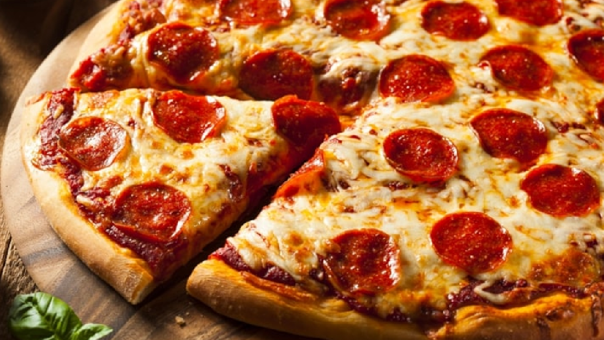 Dev pizza zinciri şubelerini bir bir kapatıyor