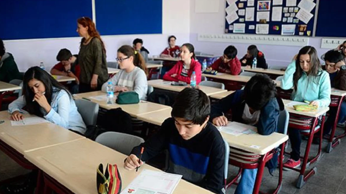 Okullara yeni zorunlu ders geliyor