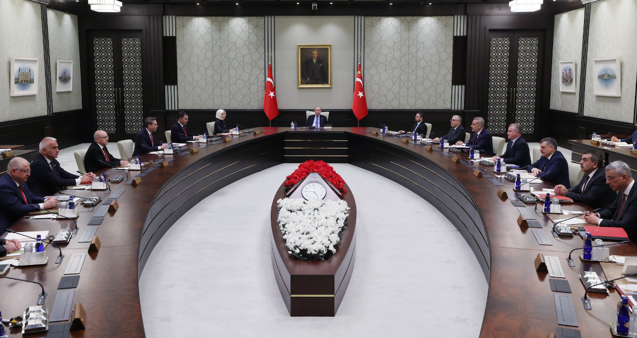 İlk sinyal geldi: Yeni bakanlık gelebilir