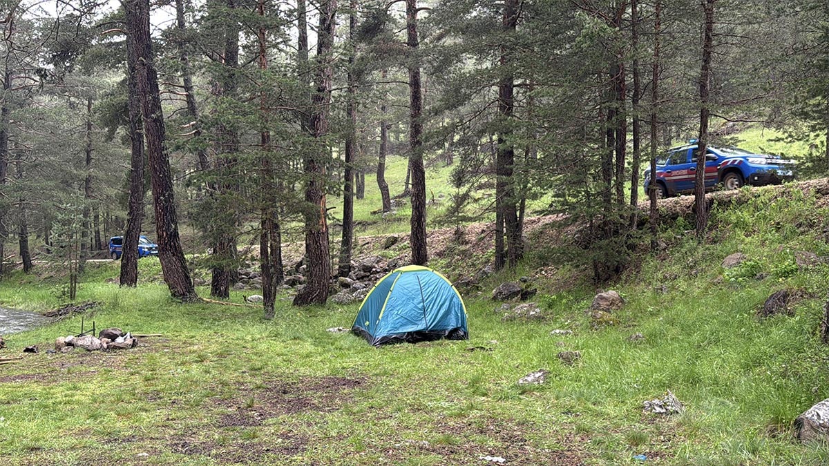 Bolu’da piknik faciası! Yıldırım düştü, 3 kişi yaralandı