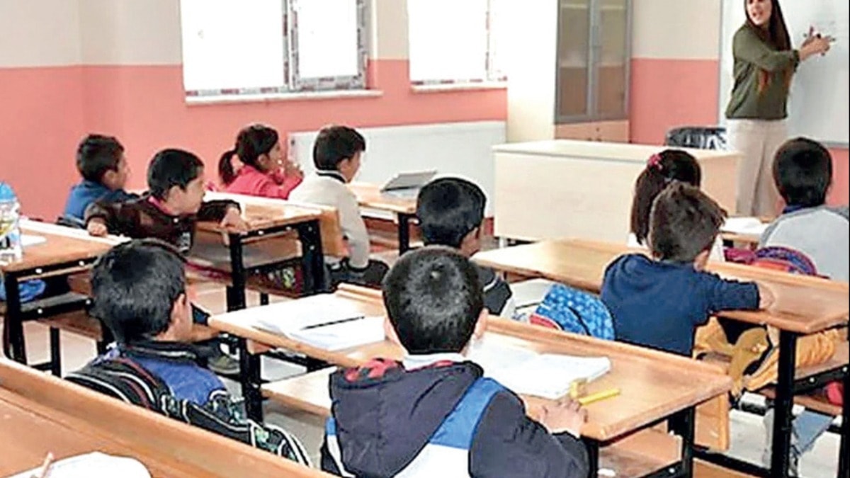 MEB'den Atatürk kararı