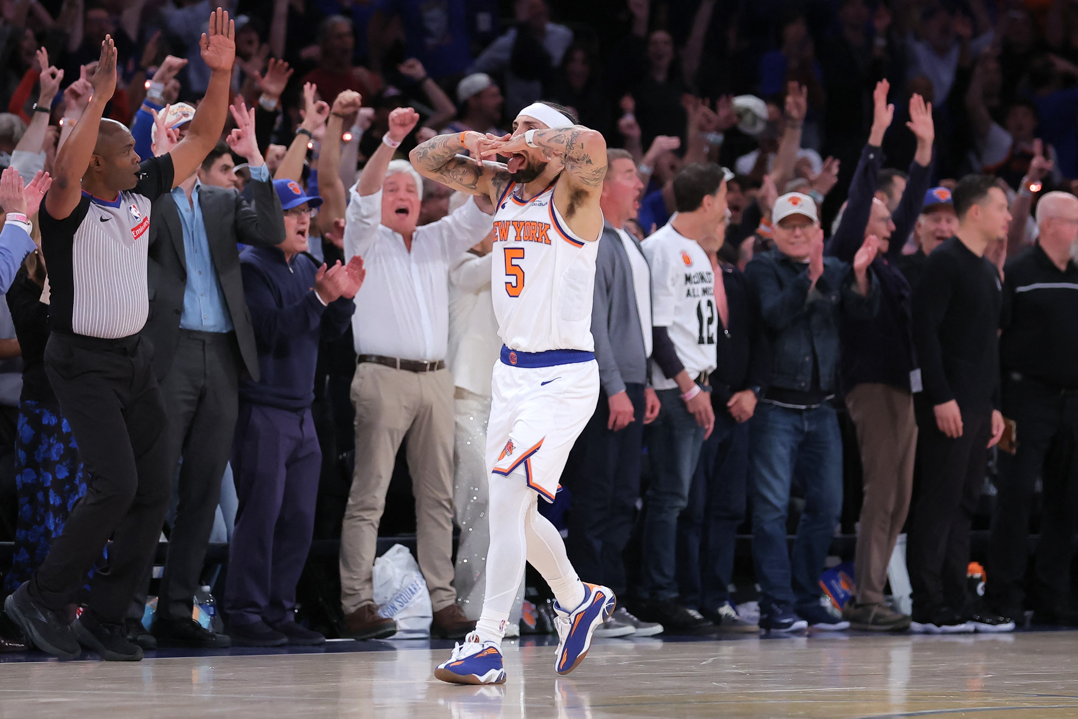 New York Knicks'ten mucizevi dönüş! Tarihe geçtiler
