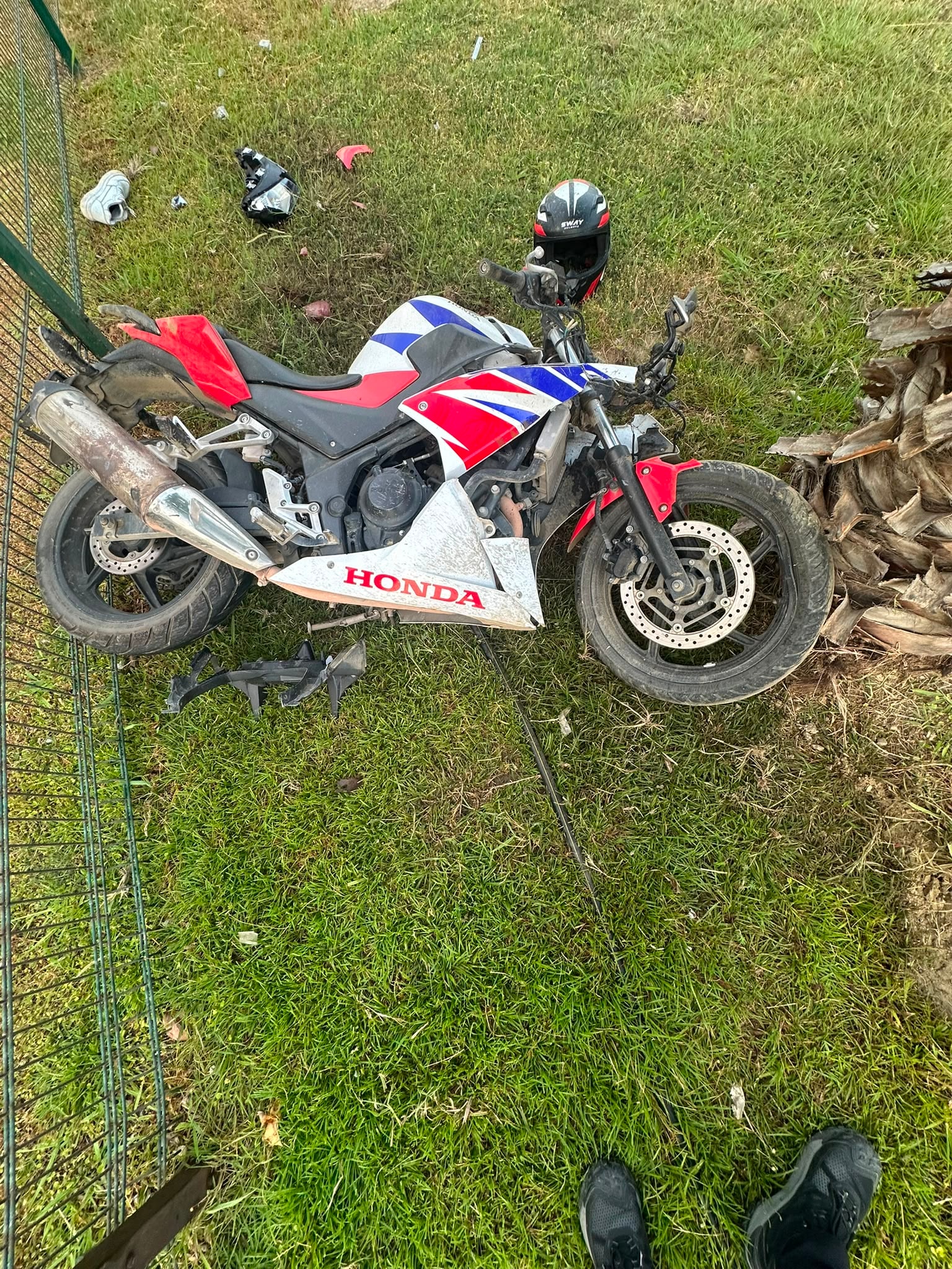Refüje çarpan motosikletli kurtarılamadı