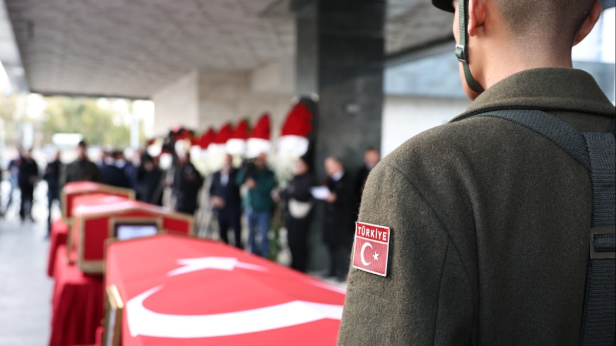 Şehitlerimizin katillerine maaş bağladılar!