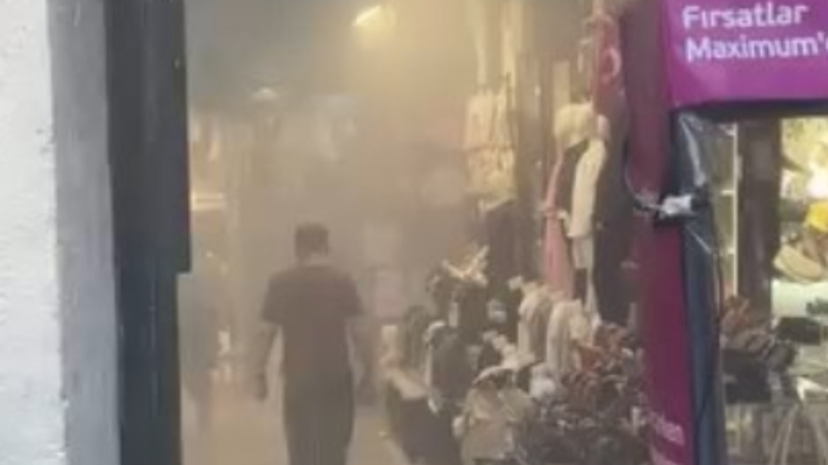Kapalıçarşı'da yangın!