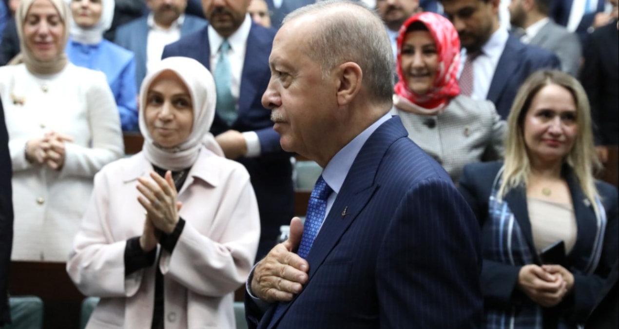 Erdoğan Butlan Orkestrasını Yönetiyor kapak görseli