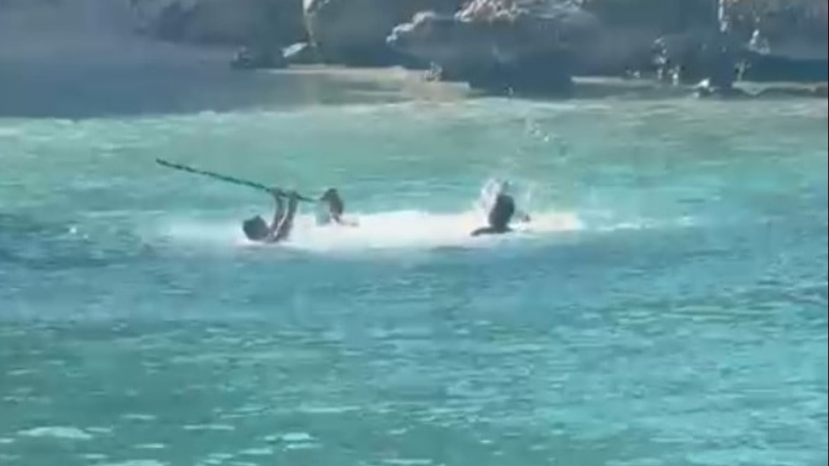 Denizde şişe ve sopayla darp olayında 3 tutuklama