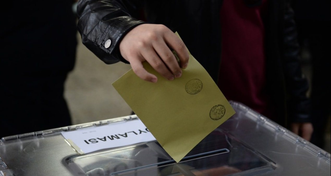 Baskın seçim alametleri