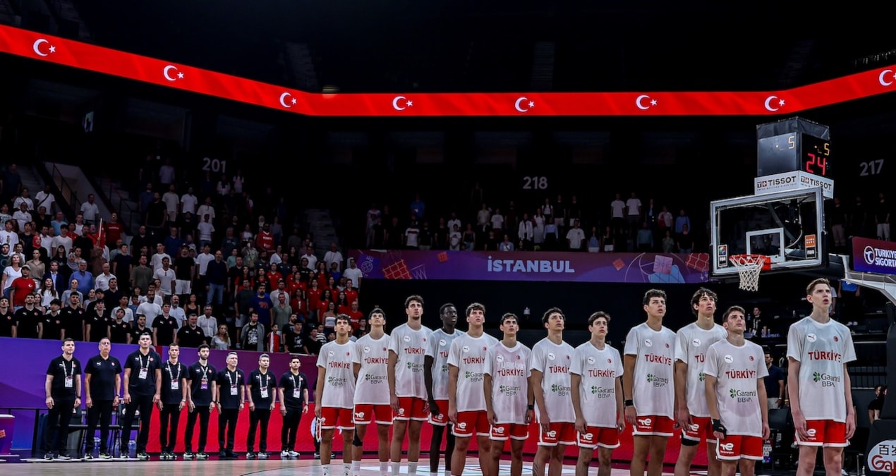 Basketbol U 17 Milli Takımı son 16 turuna yükseldi
