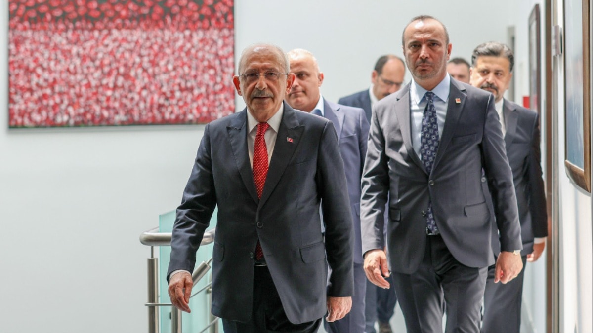 Kılıçdaroğlu o istifaları kabul etmedi