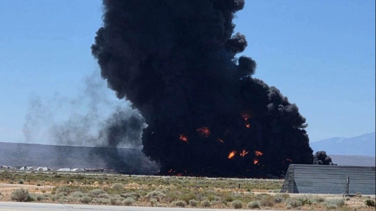 ABD'nin nükleer bombardıman uçağı düştü: 8 kişi öldü