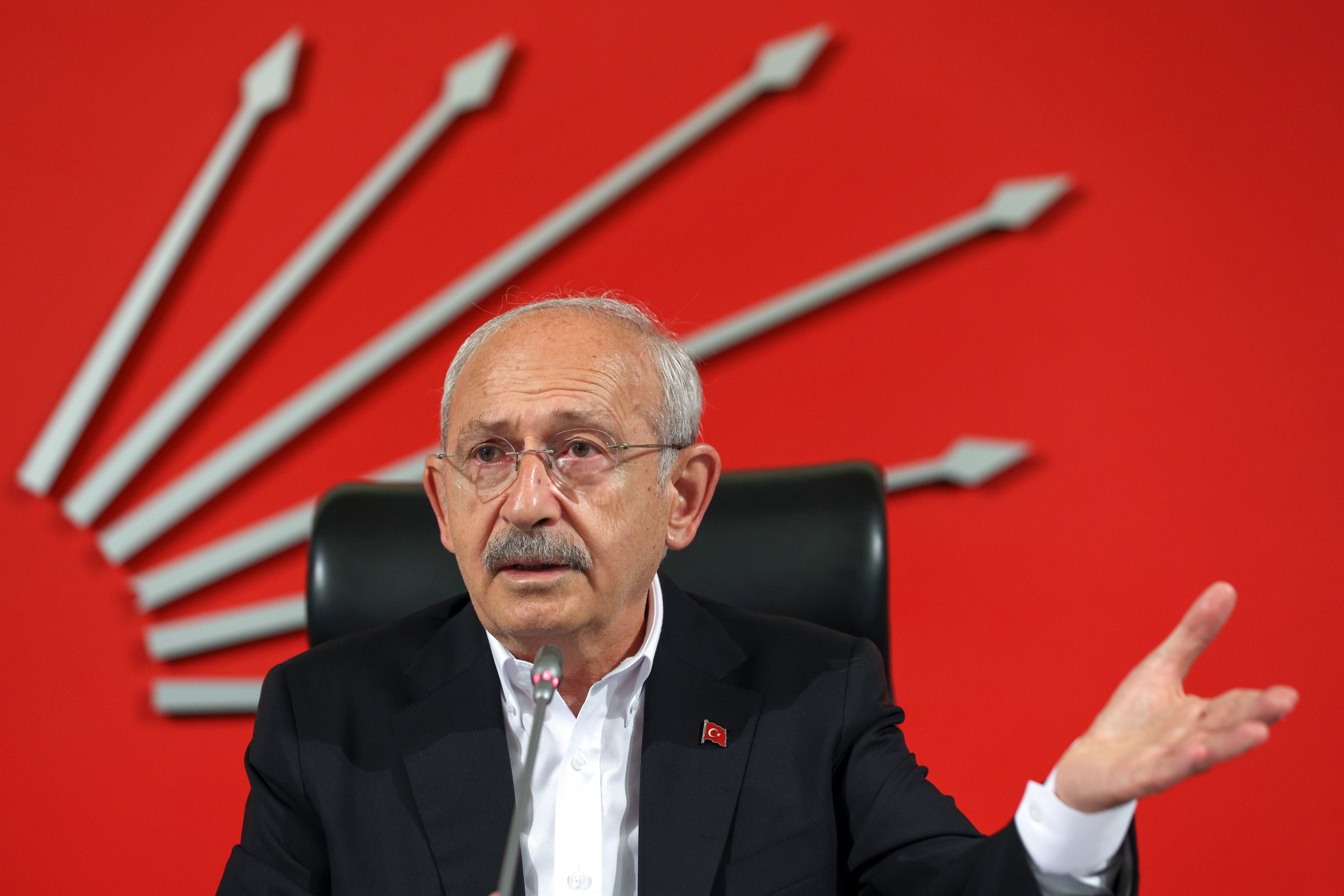 'Kara liste' iddiası: CHP'de ‘cadı avı’