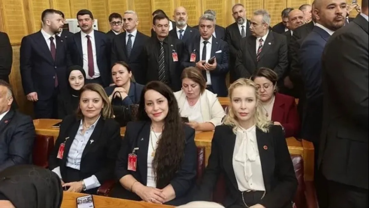 AKP'li İbrahim Tatlıses'in eski eşi bakın hangi partiden siyasete girdi