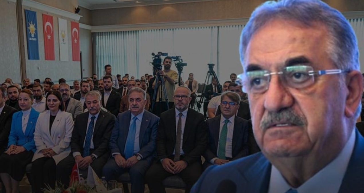 AKP'den Yeni Anayasa Hamlesi: Referandum Sinyali! kapak görseli