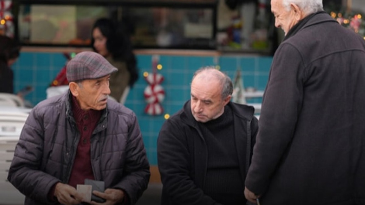 17 milyon emekliyi ilgilendiriyordu! AKP ve MHP reddetti