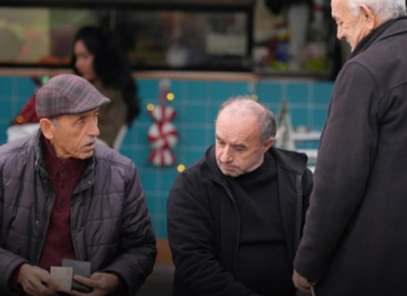 17 milyon emekliyi ilgilendiriyordu! AKP ve MHP reddetti