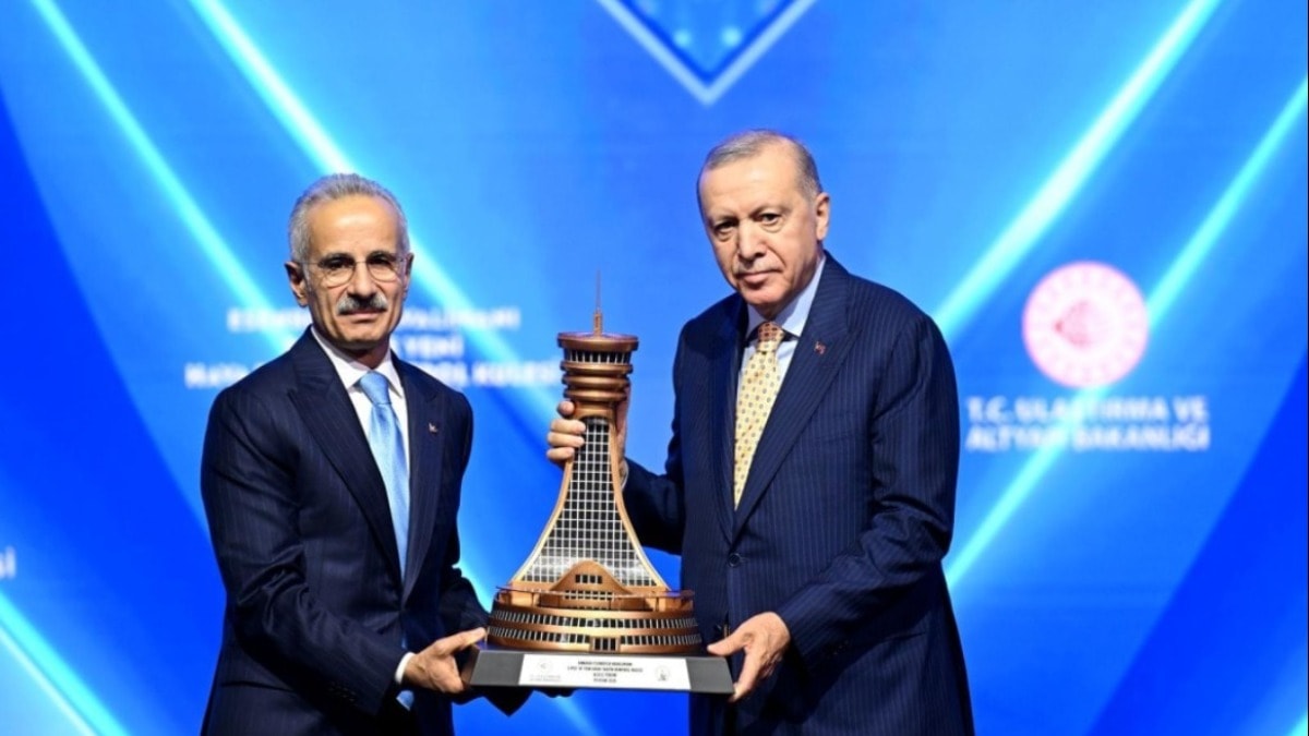 Erdoğan açtı ama uçaklar inemiyor