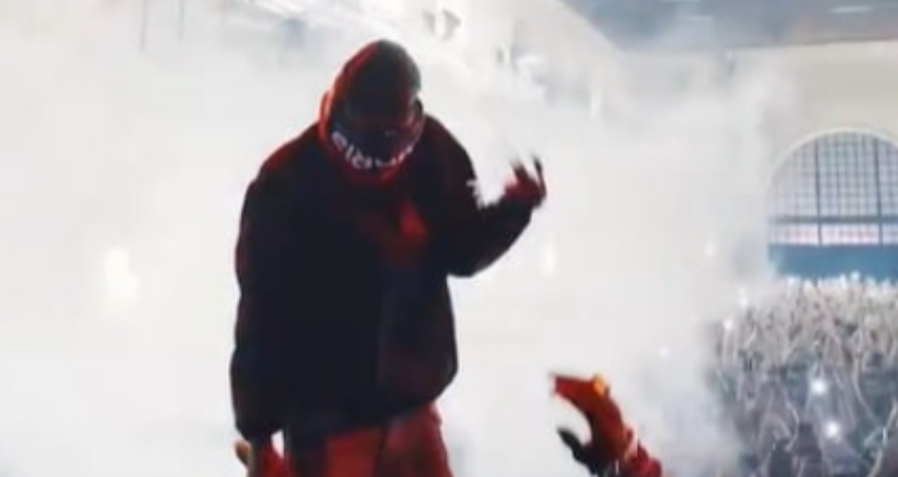 Bileti 50 Bin TL'yi bulan konserde yüzünü bile göstermedi! Travis Scott sahnede sadece 18 dakika kaldı