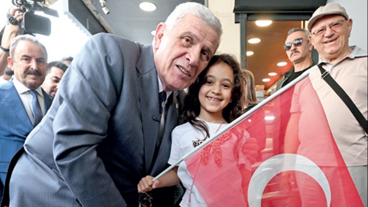 Tandoğan’a bayrak daveti