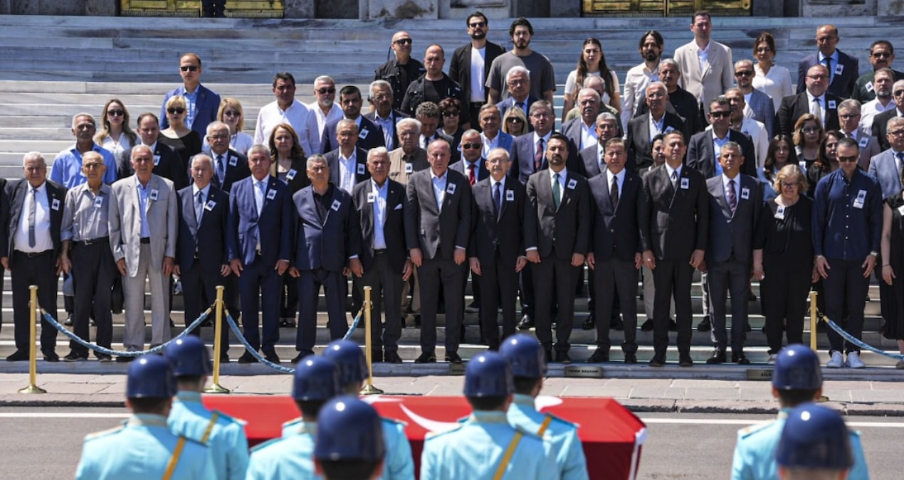 Kılıçdaroğlu'na bir tek o CHP'li elini uzatmadı
