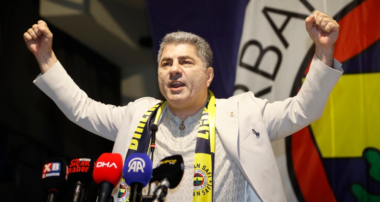 Hakan Safi resmen çıldırdı! 2 milli oyuncu, 3 de dünya yıldızı