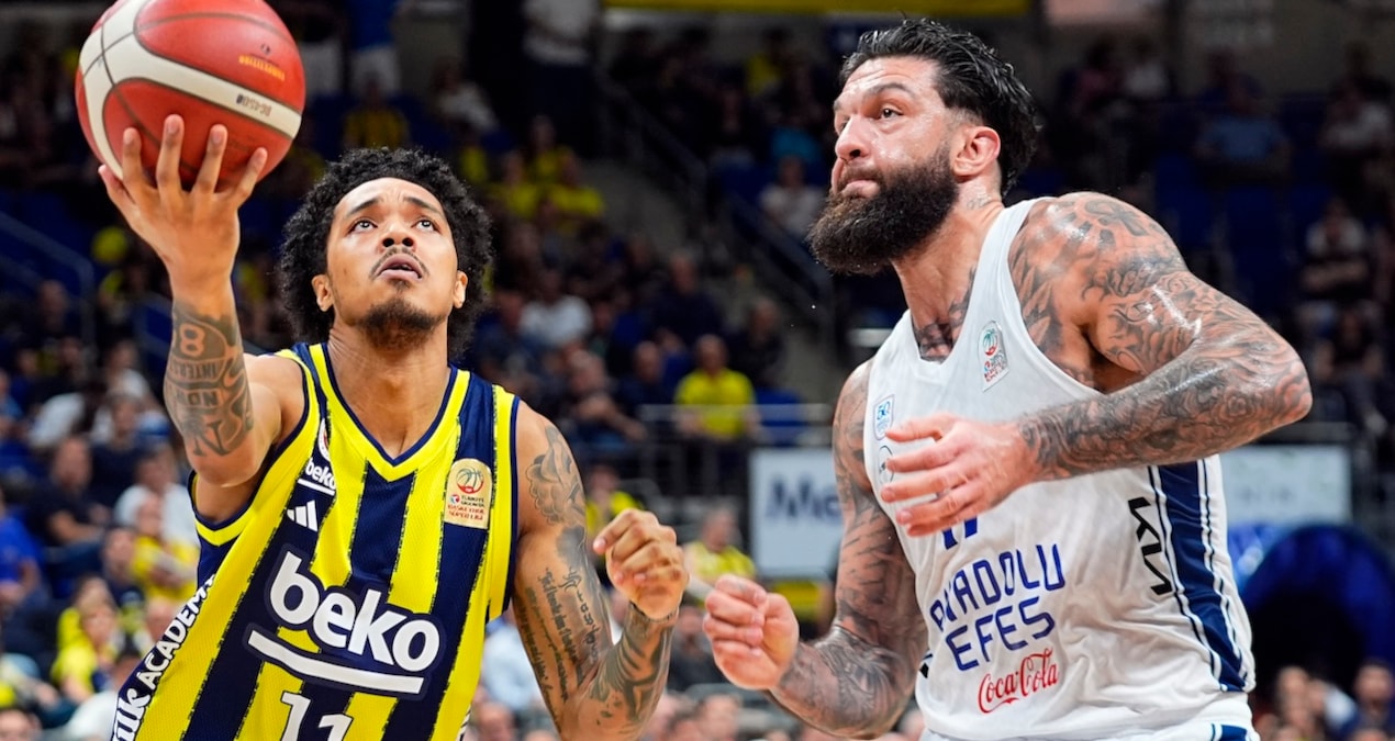 Fenerbahçe Beko seride öne geçti