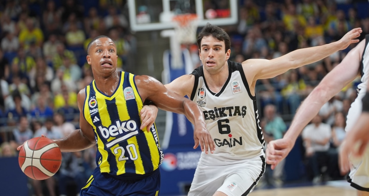 Fenerbahçe Beşiktaş'a fark attı seri eşitlendi