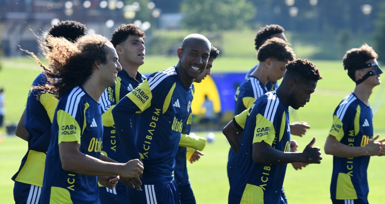 Fenerbahçe hazırlıklarını sürdürüyor
